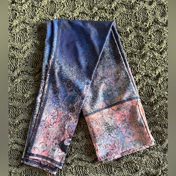 Evolution and Creation legging Athletic multicolor activewear Size Small - Picture 10 of 16